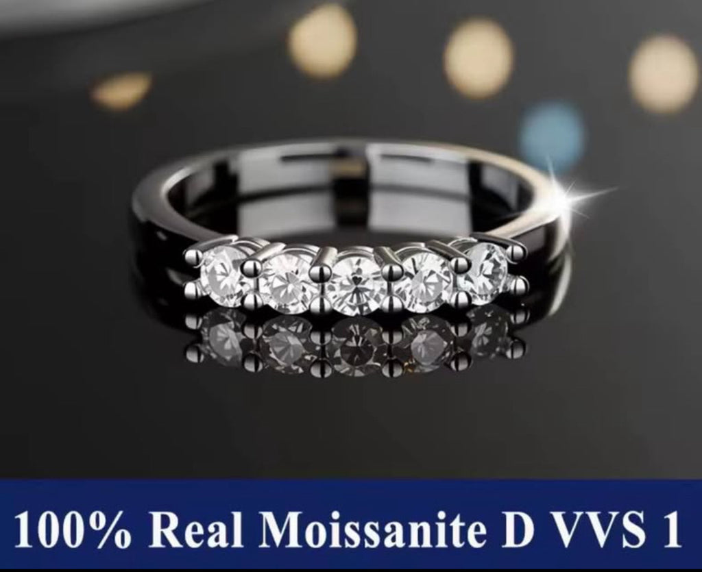 Sliver Moissanite Ring
